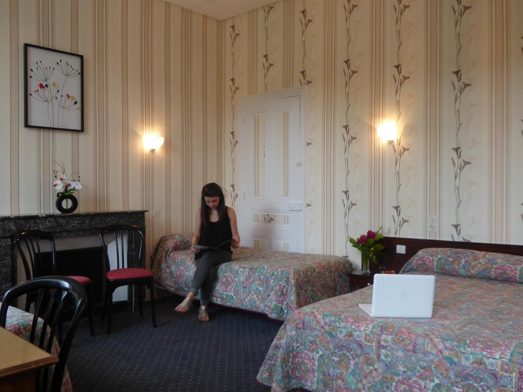 Hotel Saint Jean Vals-les-Bains Zewnętrze zdjęcie