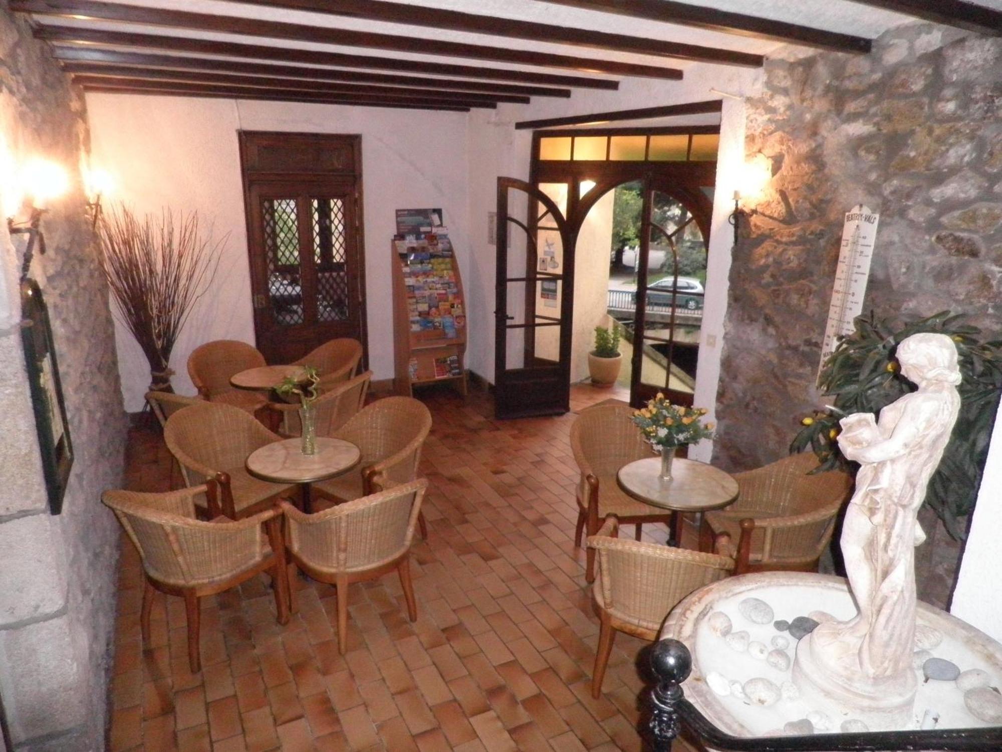 Hotel Saint Jean Vals-les-Bains Zewnętrze zdjęcie